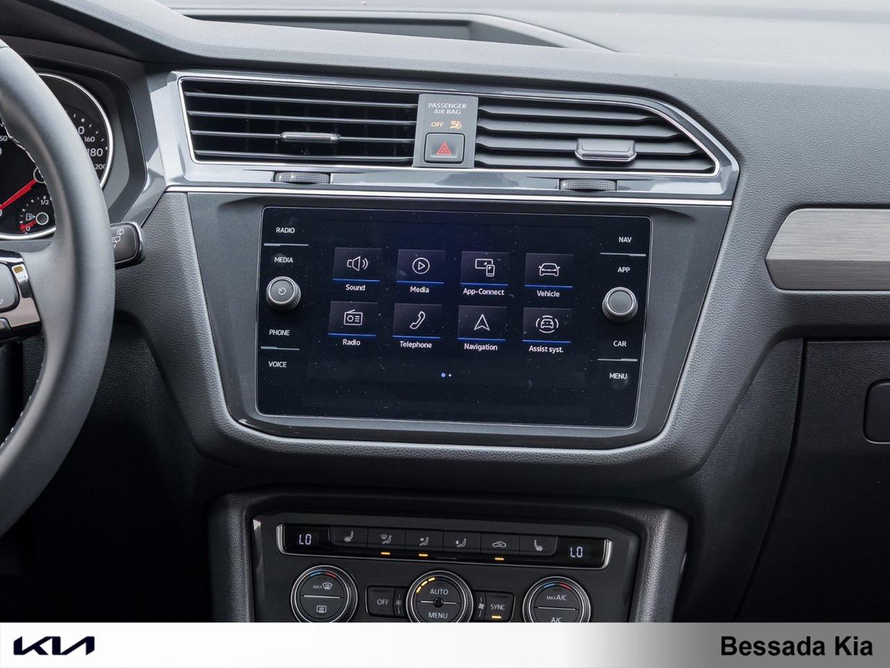 2021 Volkswagen Tiguan COMFORTLINE Photo