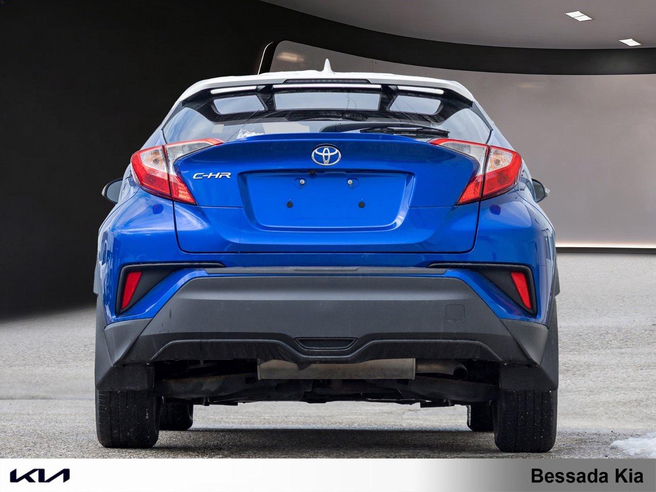 2018 Toyota C-HR XLE Photo