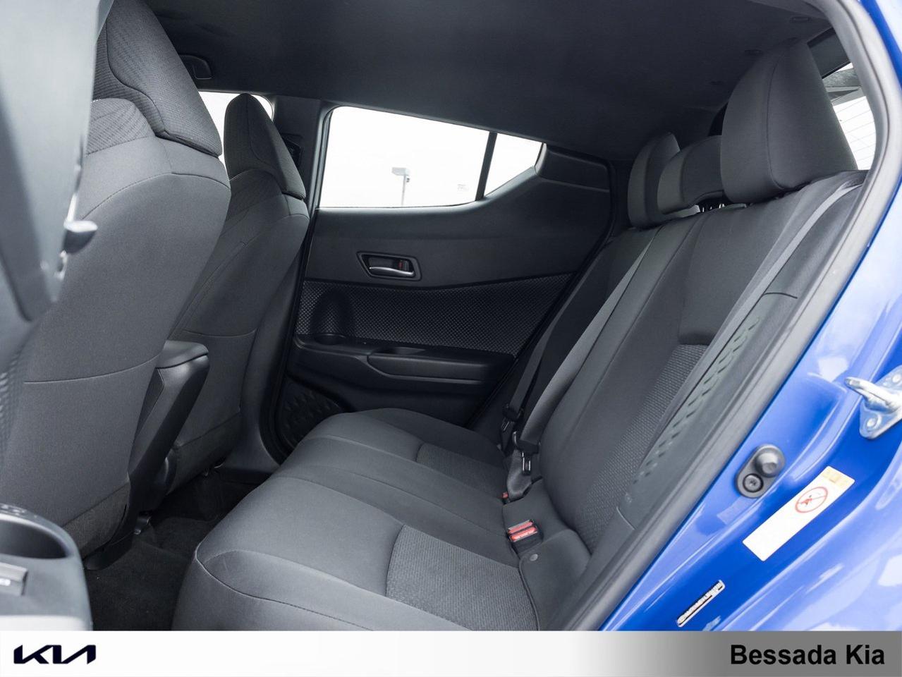 2018 Toyota C-HR XLE Photo