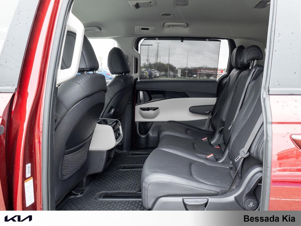 2024 Kia Carnival EX+ Photo