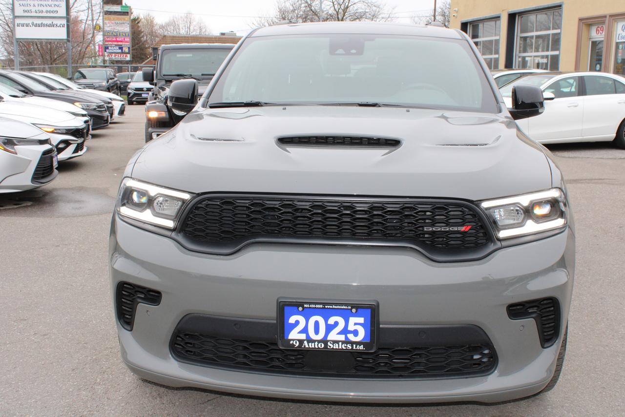 2025 Dodge Durango R/T Photo3