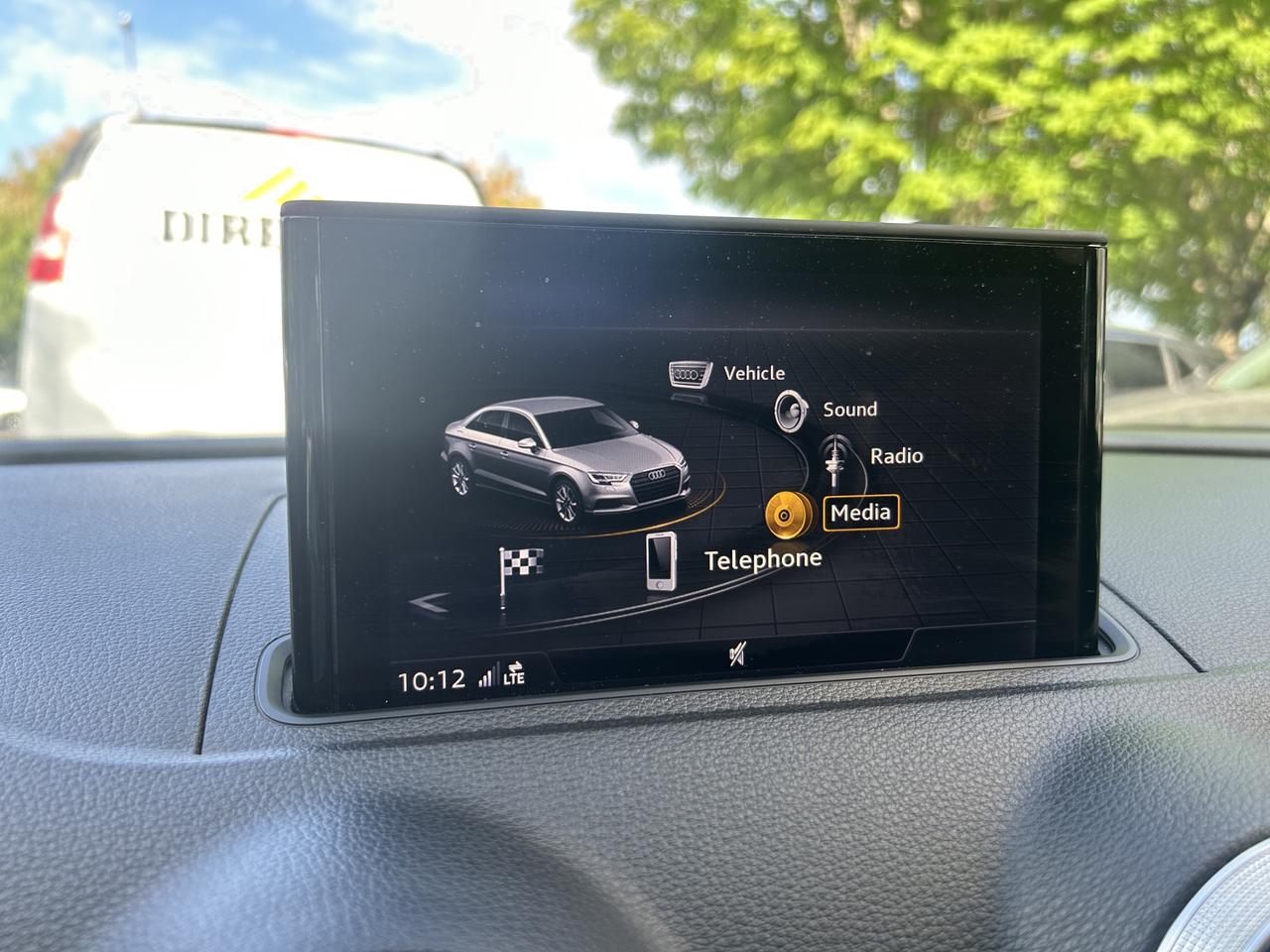 2019 Audi A3 Progressiv SUNROOF, LEATHER, HEATED SEATS, LOADED! Photo