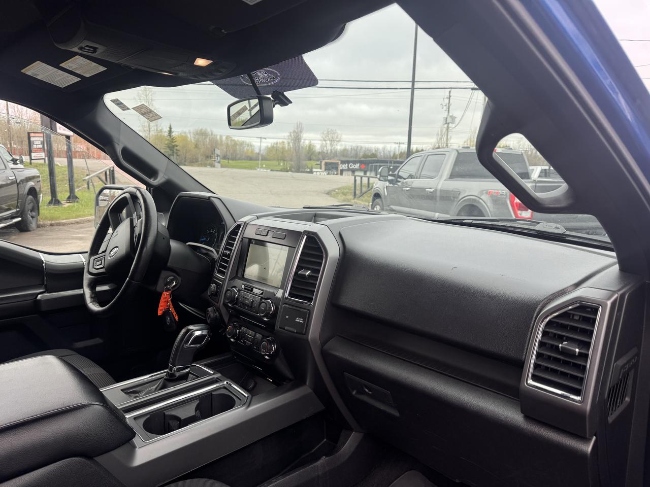 2016 Ford F-150 XLT Photo
