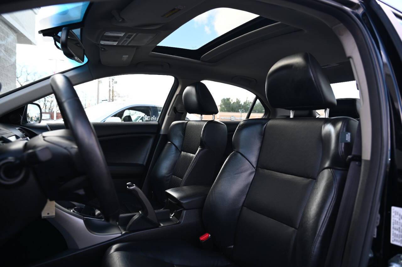 2010 Acura TSX TECH/ LEATHER / ROOF / NAVI /REAR CAM / 6SPD /AC/ Photo