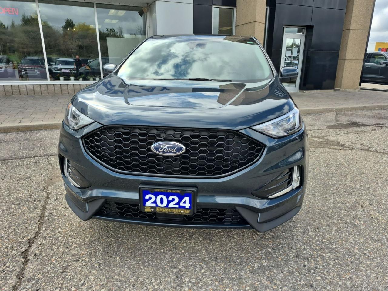 2024 Ford Edge ST Line AWD Photo1