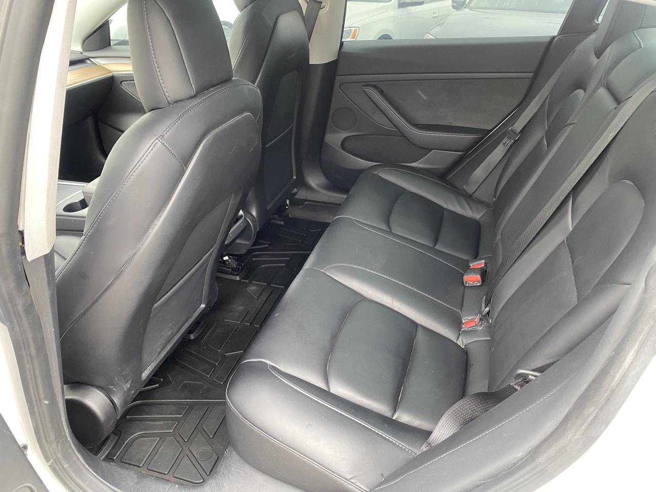 2022 Tesla Model 3 STANDARD RANGE PLUS Photo