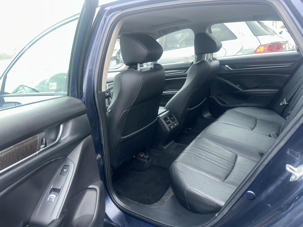 2019 Honda Accord EX L Photo