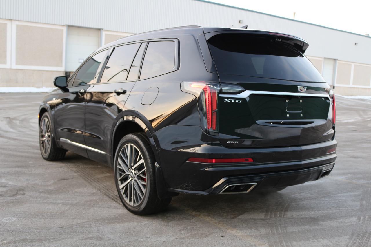 2022 Cadillac XT6 Sport Photo