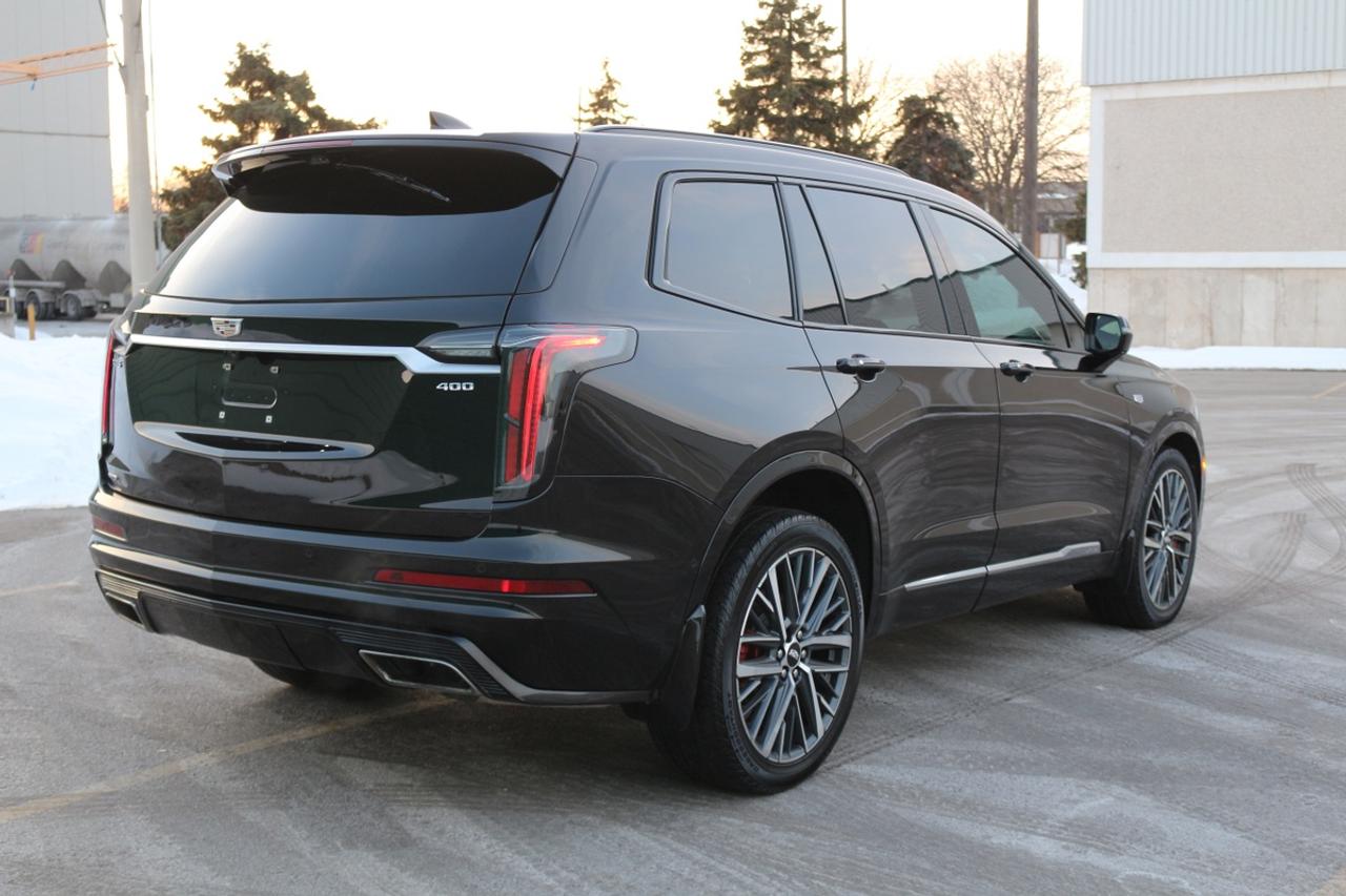 2022 Cadillac XT6 Sport Photo