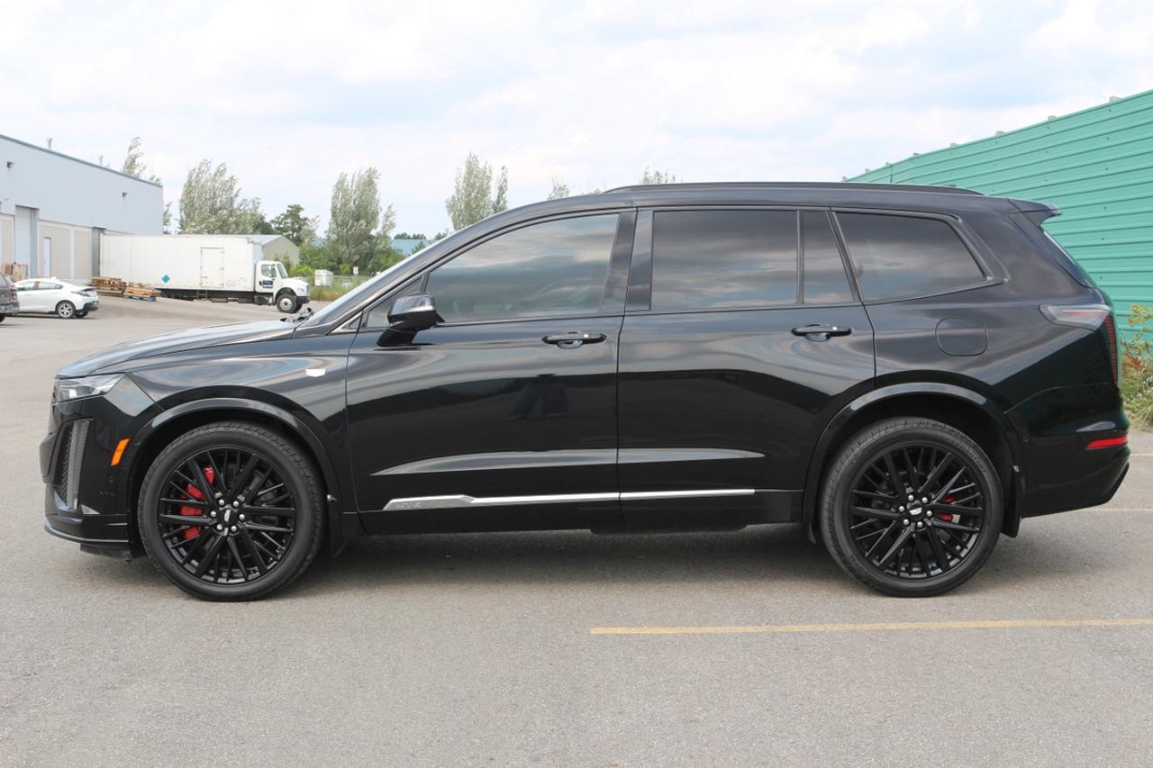 2022 Cadillac XT6 Sport Photo3