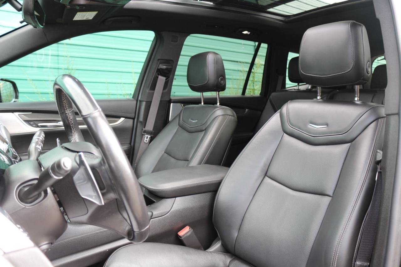 2022 Cadillac XT6 Sport Photo