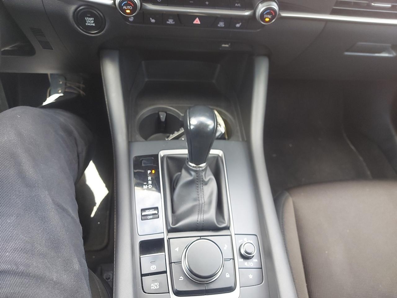2021 Mazda MAZDA3 GS Photo