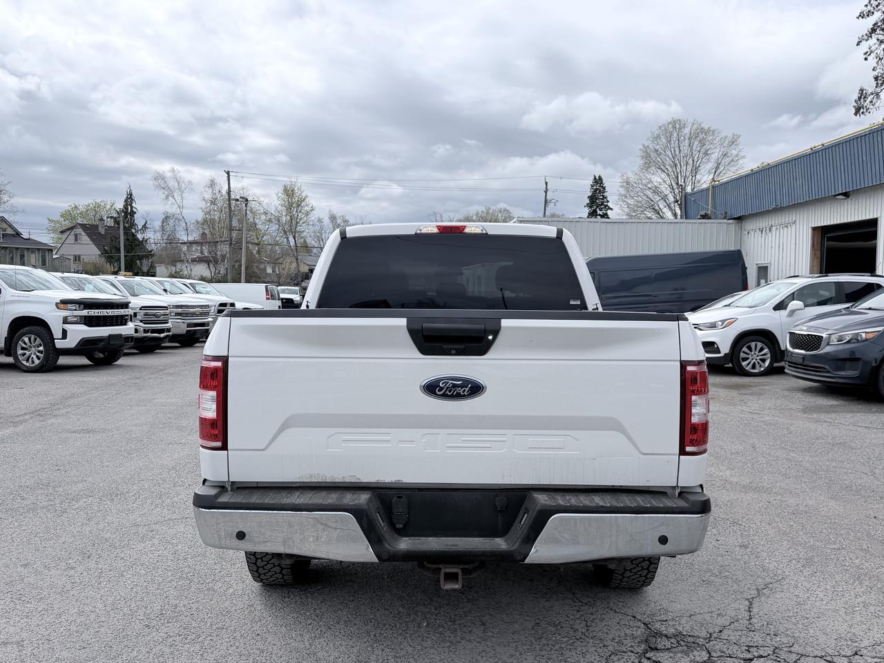 2018 Ford F-150 XLT CREW CAB SHORT BED Photo