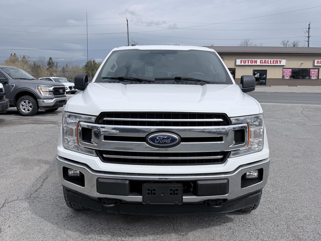 2018 Ford F-150 XLT CREW CAB SHORT BED Photo