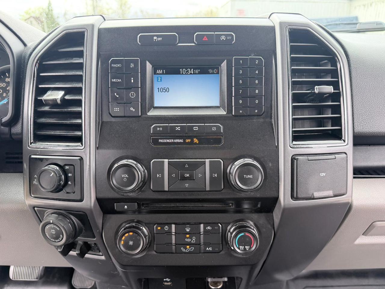 2018 Ford F-150 XLT CREW CAB SHORT BED Photo