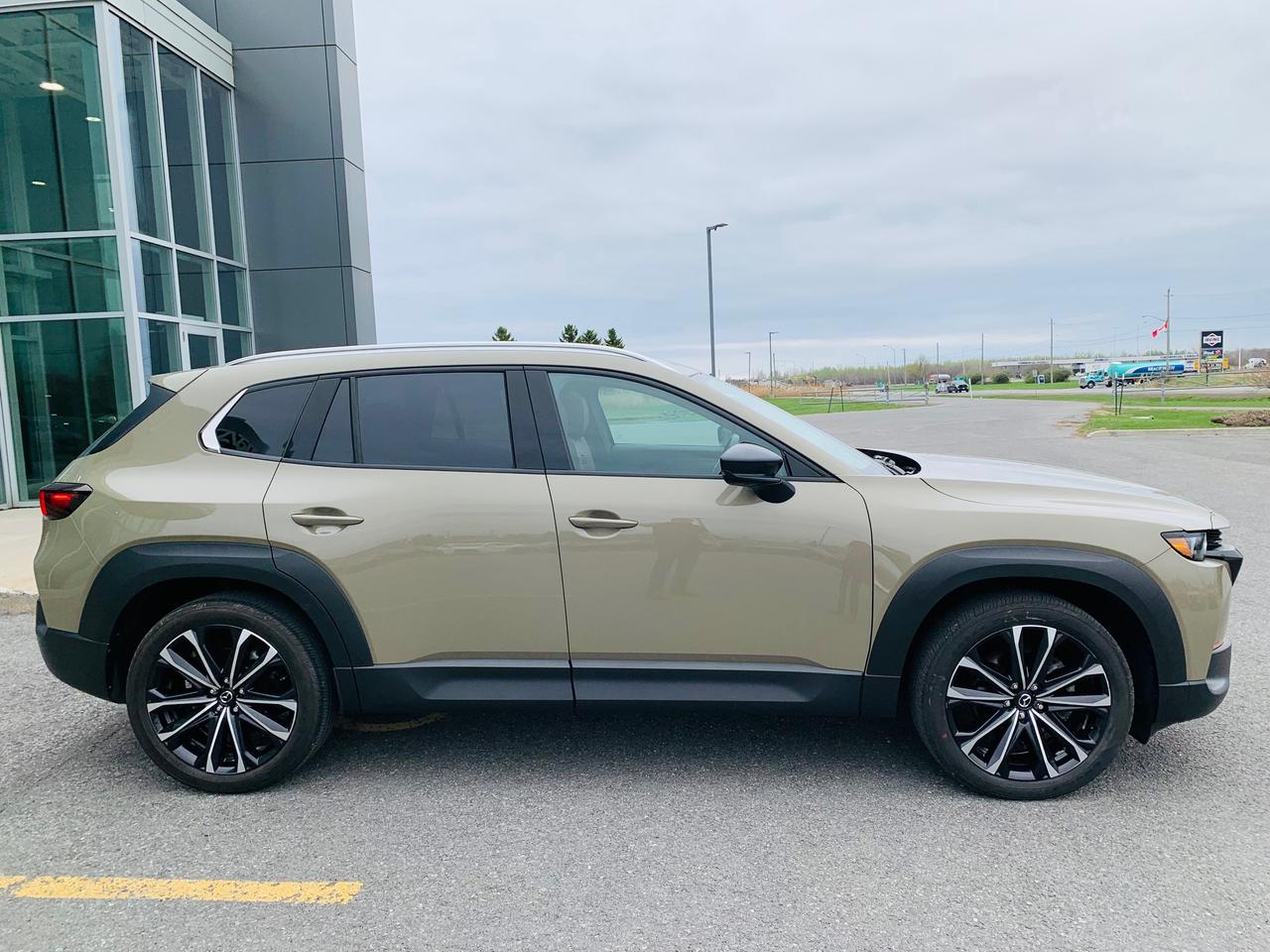 2024 Mazda CX-50 GT w/Turbo 4dr All-Wheel Drive Sport Utility Photo