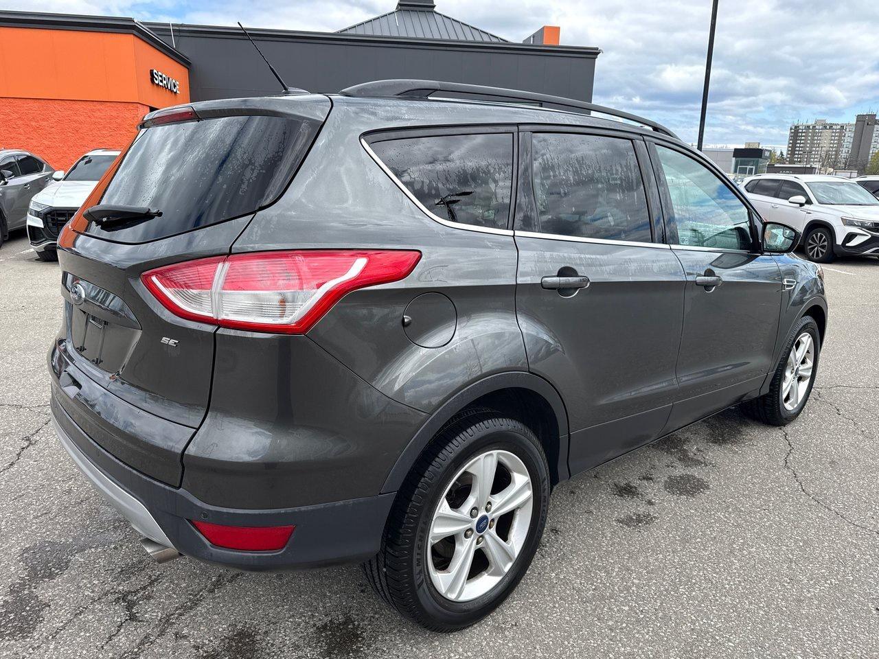 2015 Ford Escape SE - FWD Keyless Entry  Bucket Seats  Bluetooth  S Photo