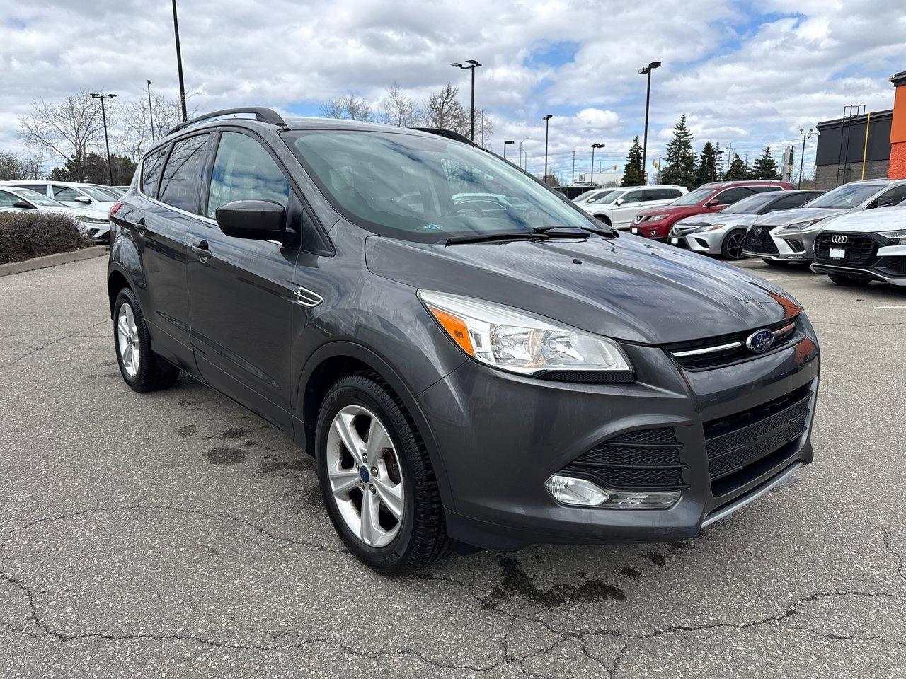2015 Ford Escape SE - FWD Keyless Entry  Bucket Seats  Bluetooth  S Photo