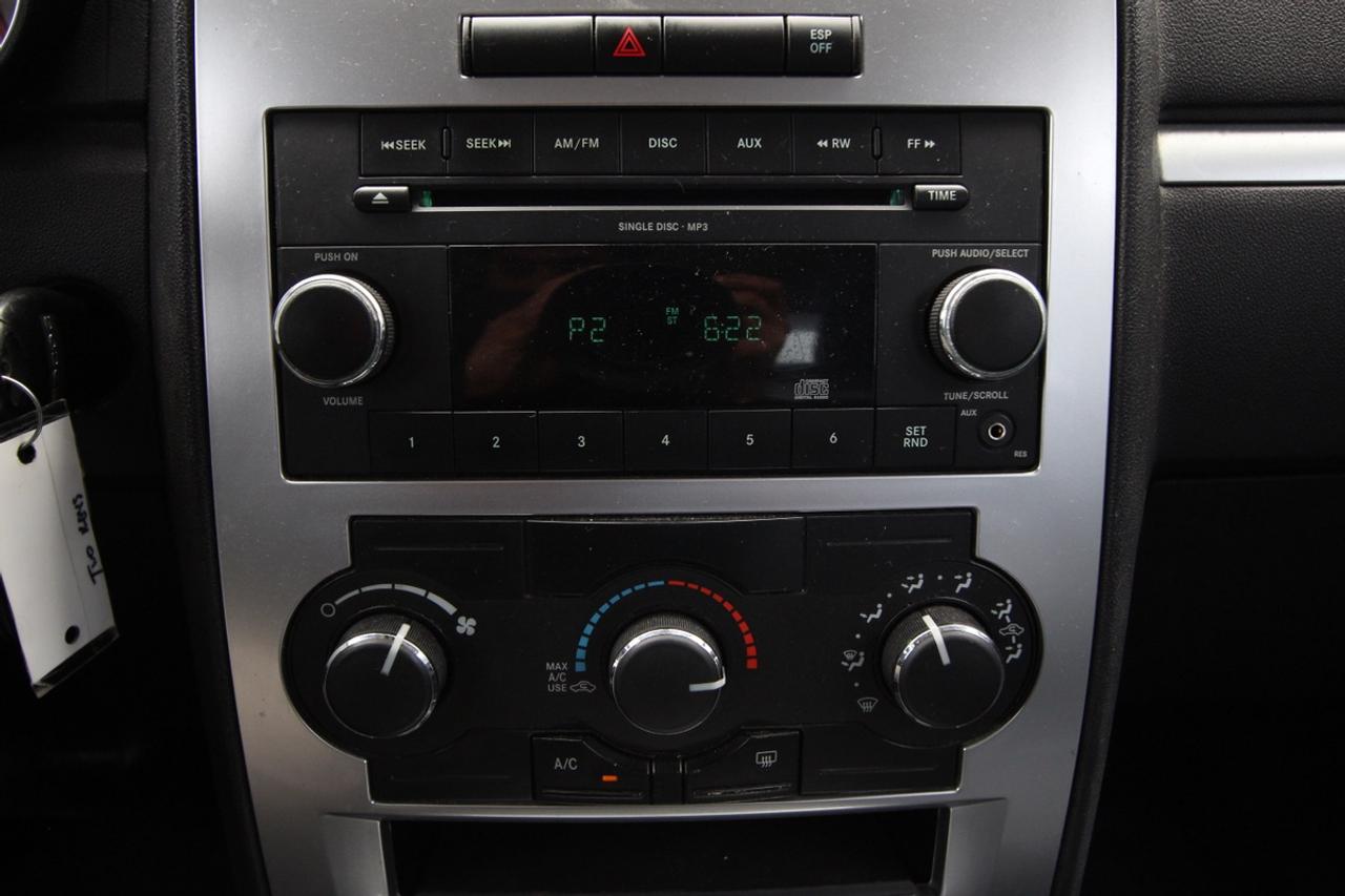 2010 Dodge Charger SXT- NO ACCIDENTS CLEAN CARFAX Photo
