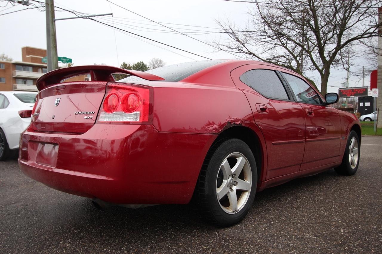 2010 Dodge Charger SXT- NO ACCIDENTS CLEAN CARFAX Photo