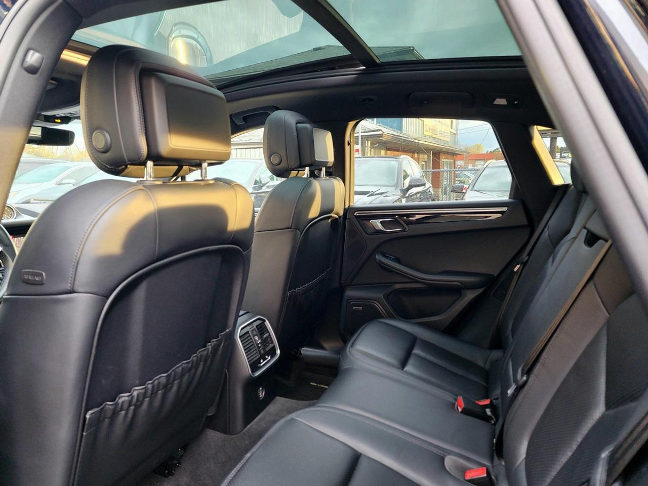 2019 Porsche Macan S | No Accidents! Photo