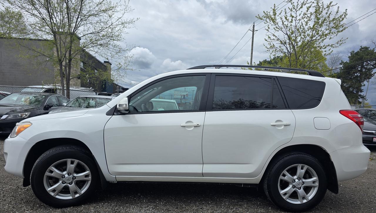 2011 Toyota RAV4 BASE Photo