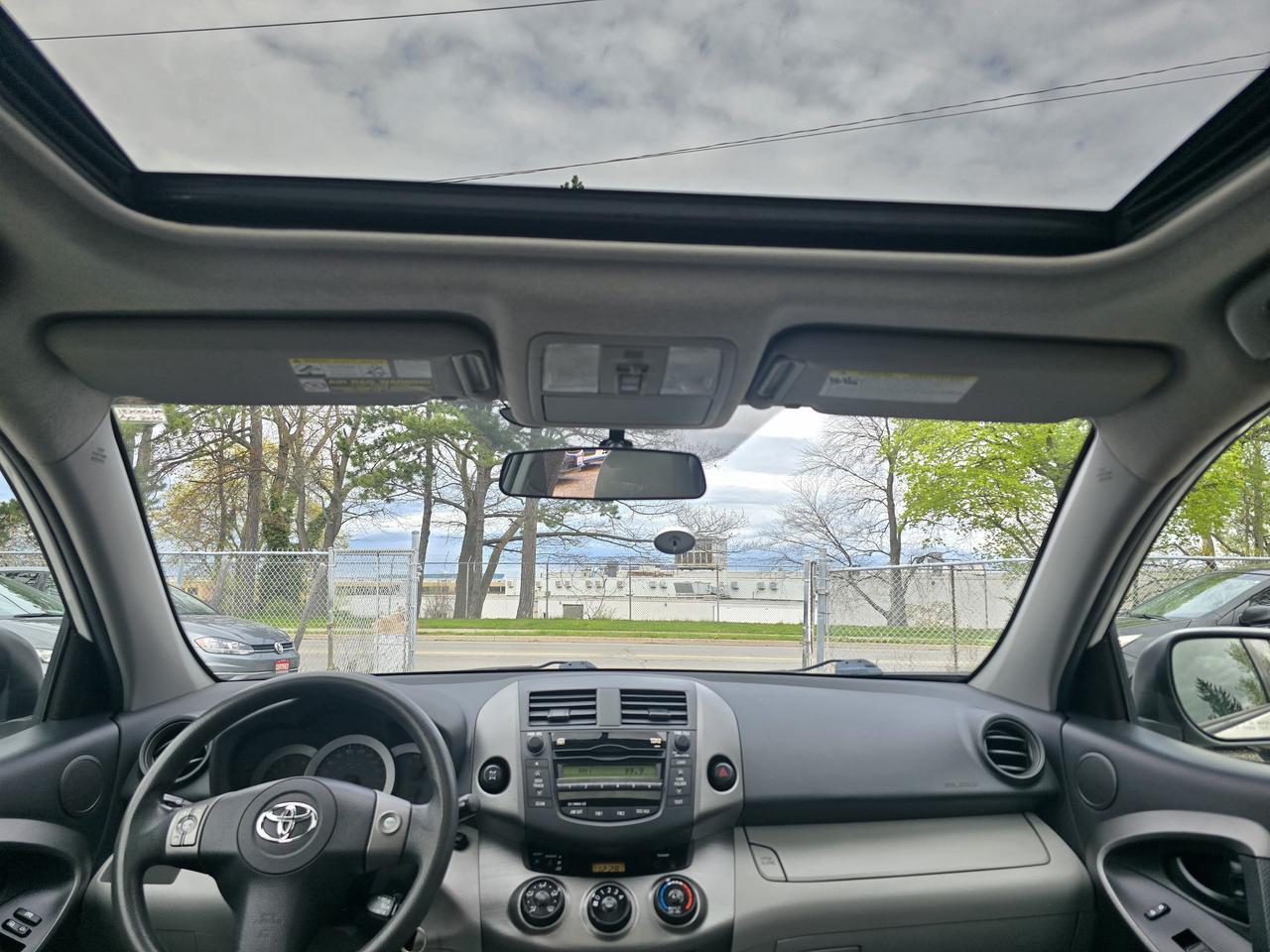 2011 Toyota RAV4 BASE Photo