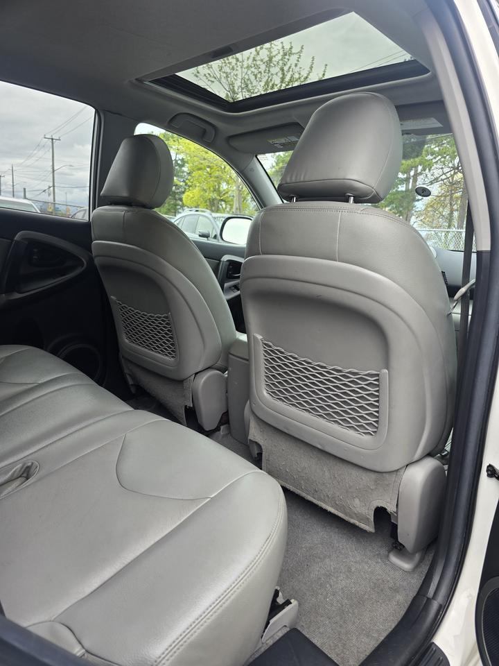 2011 Toyota RAV4 BASE Photo