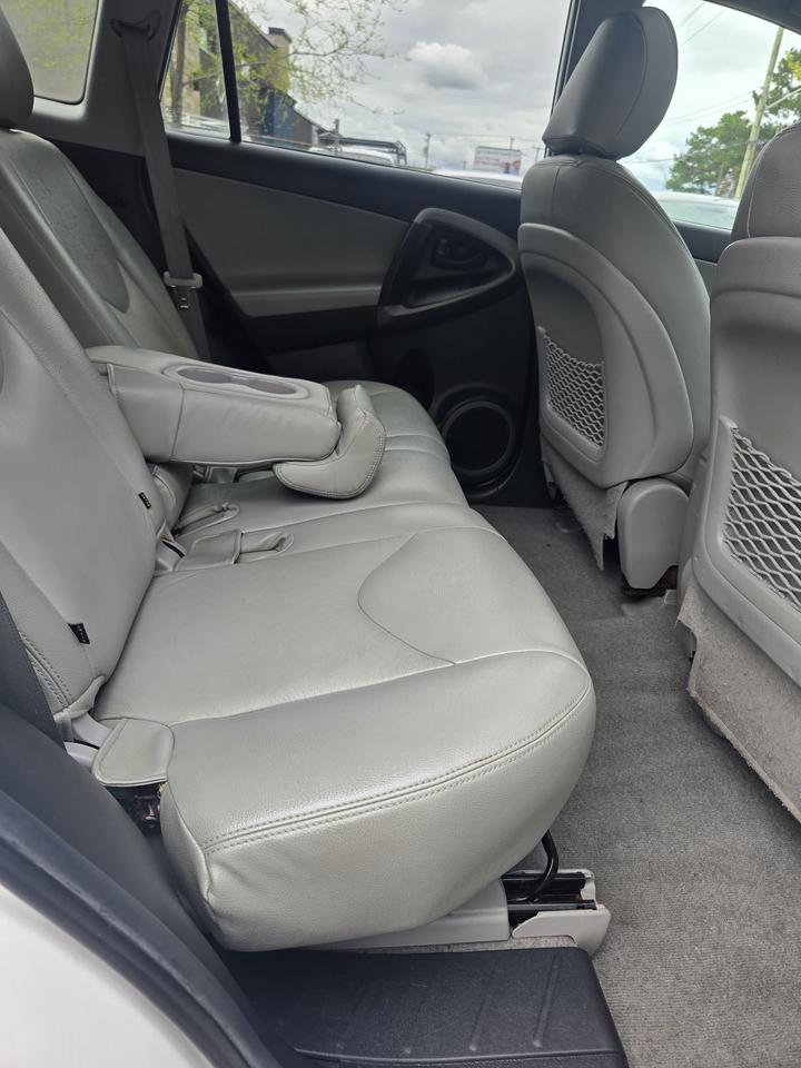 2011 Toyota RAV4 BASE Photo