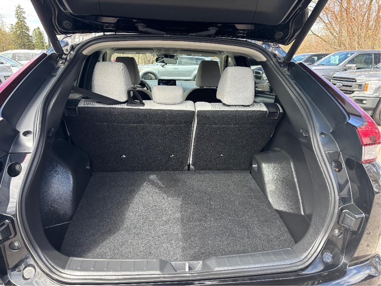 2024 Mitsubishi Eclipse Cross LE S AWC HEATED STEERING ONE OWNER CLEAN CAR Photo