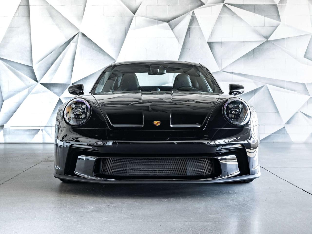 2023 Porsche 911 Touring Package Photo