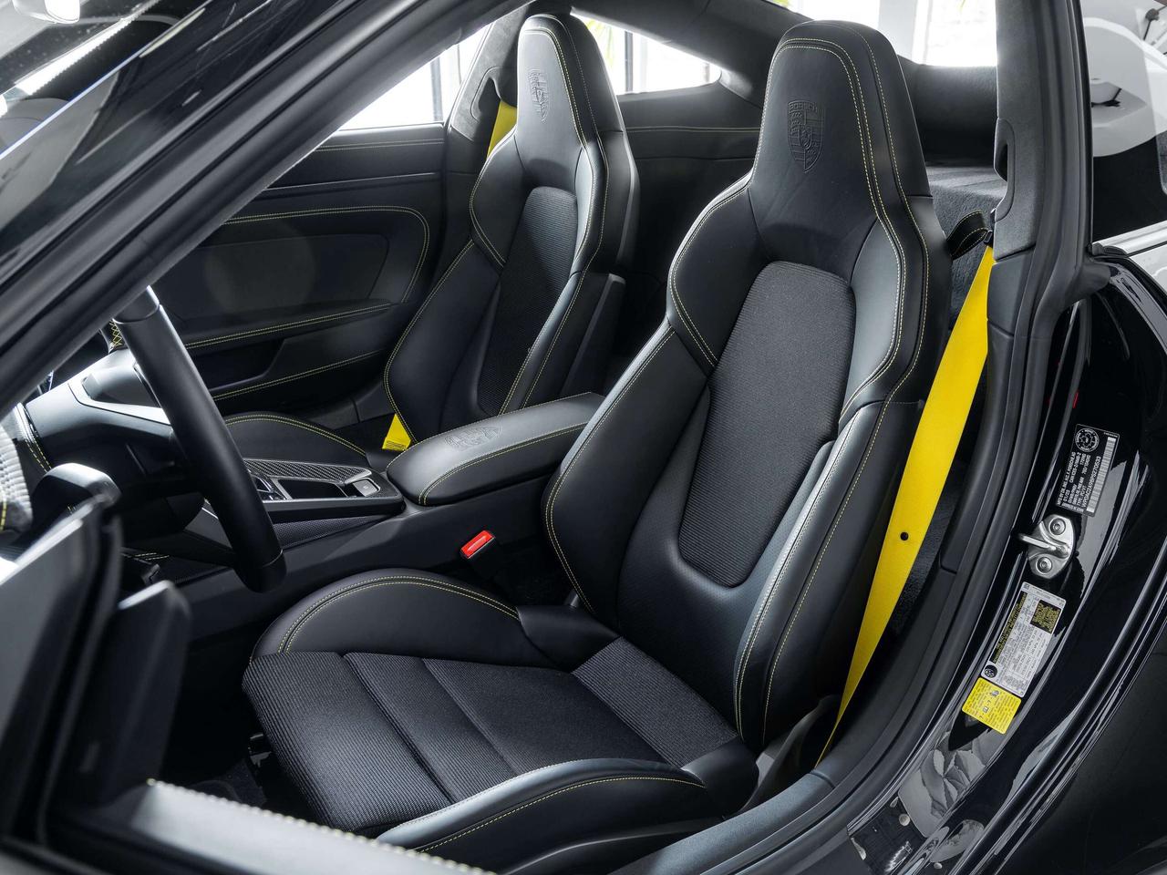 2023 Porsche 911 Touring Package Photo