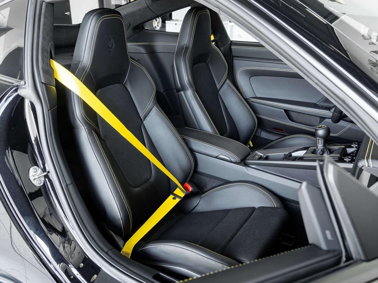 2023 Porsche 911 Touring Package Photo