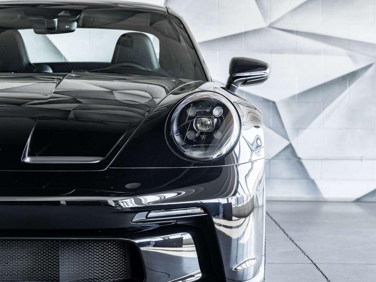 2023 Porsche 911 Touring Package Photo