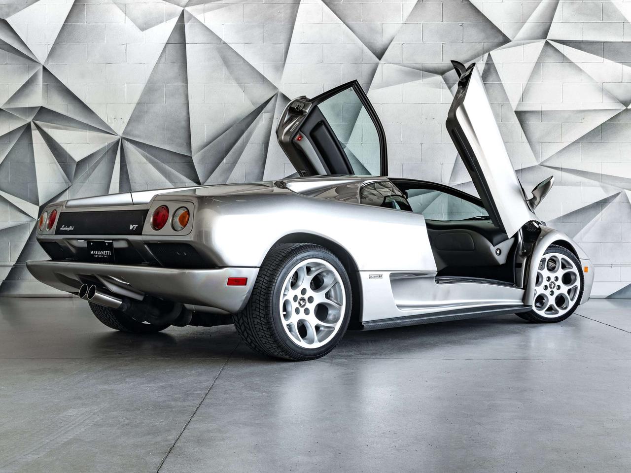 2001 Lamborghini Diablo VT 6.0L   PRICED IN USD Photo