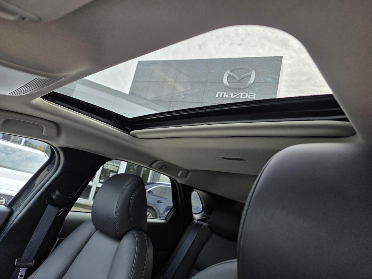 2023 Mazda CX-30 AWD SUNROOF 1 OWNER Photo