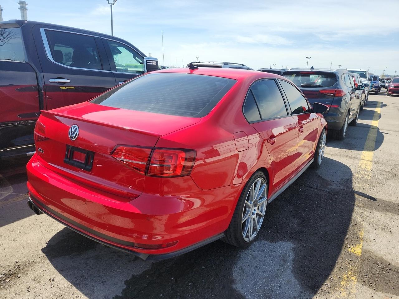 2016 Volkswagen Jetta Sedan Manual GLI   CleanCarfax! Photo