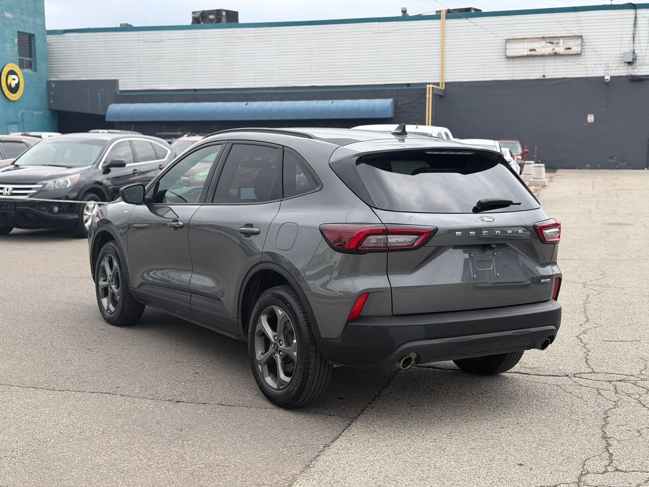 2025 Ford Escape ST-Line Photo