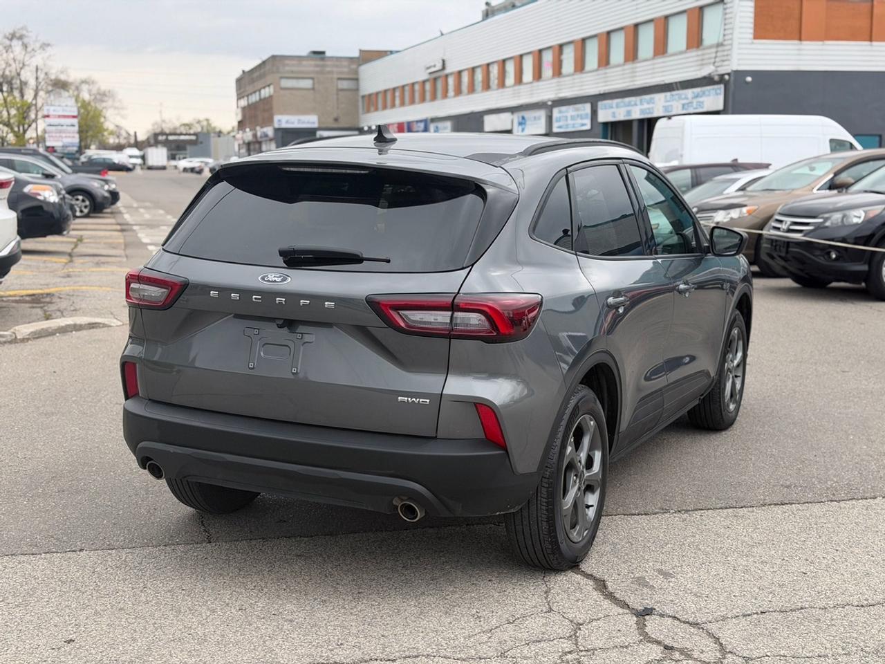 2025 Ford Escape ST-Line Photo
