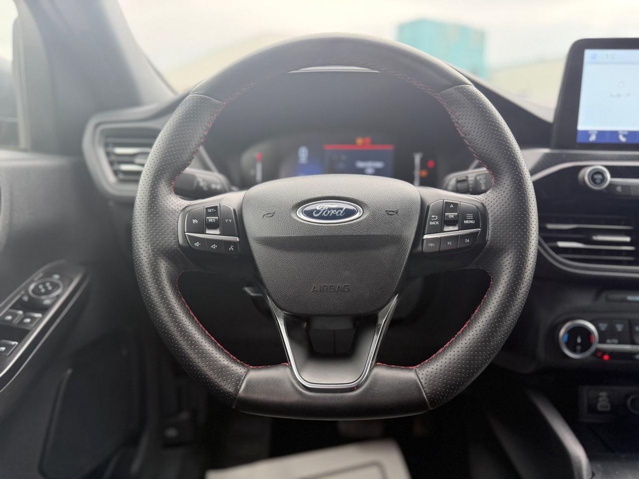 2025 Ford Escape ST-Line Photo