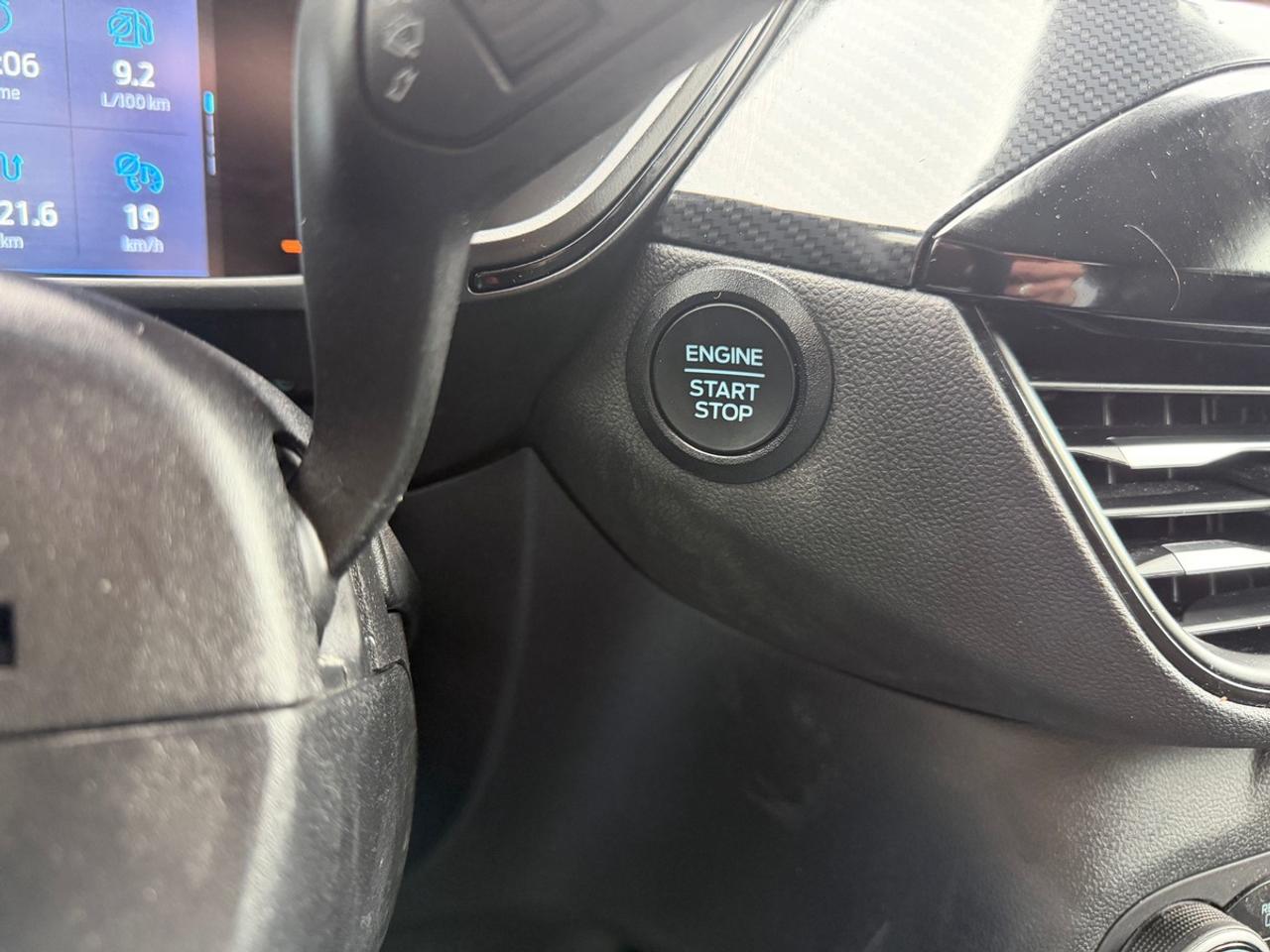 2025 Ford Escape ST-Line Photo