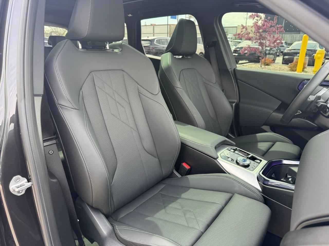 2025 BMW X3 30 xDrive Photo