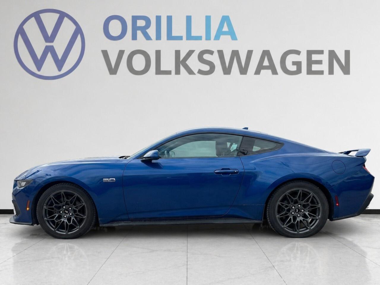 2024 Ford Mustang GT Photo2