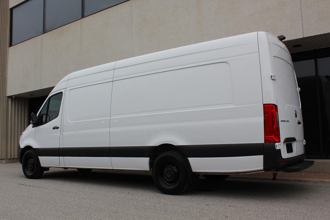 2022 Mercedes-Benz Sprinter Cargo Van 177" EXTRA EXTENDED - "3.0L DIESEL" - "3 SEATER" Photo0