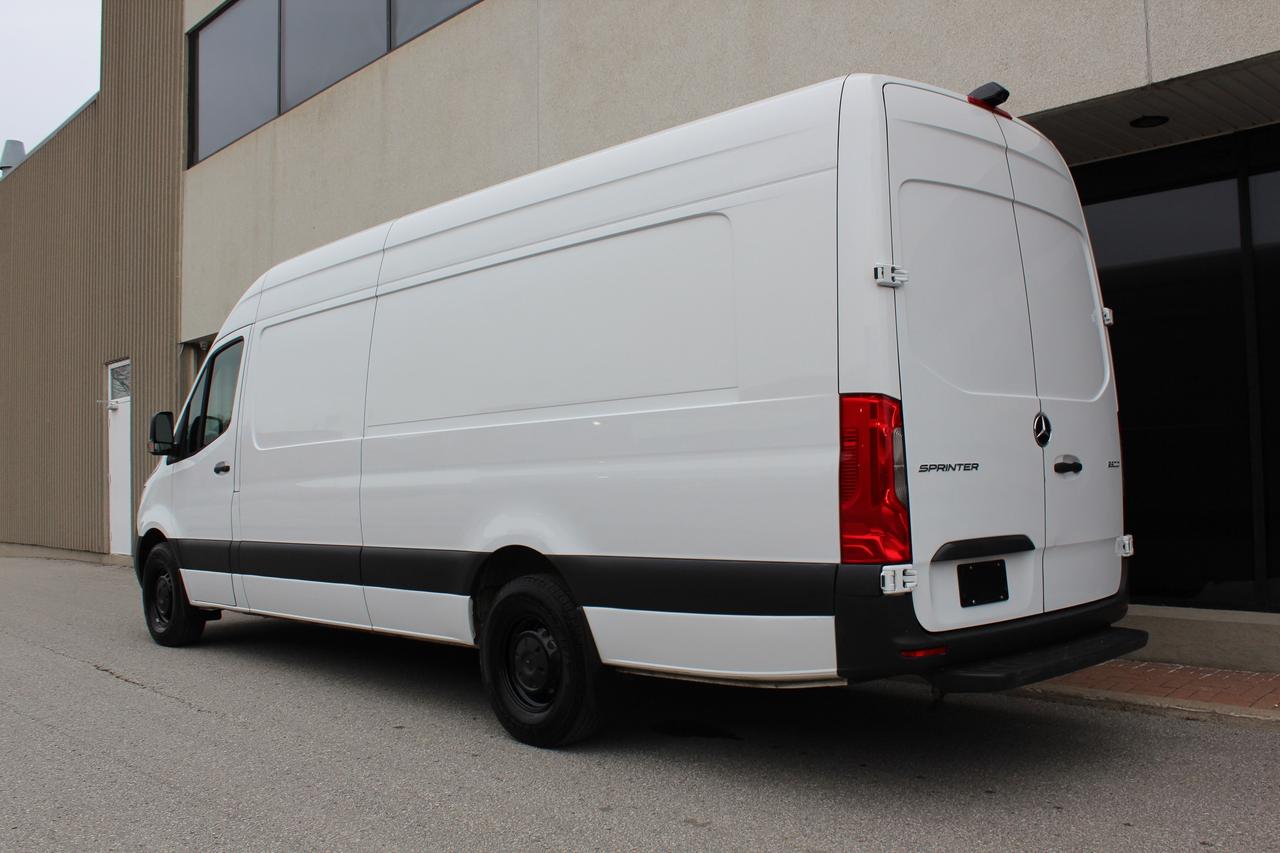 2022 Mercedes-Benz Sprinter Cargo Van 177" EXTRA EXTENDED - "3.0L DIESEL" - "3 SEATER" Photo