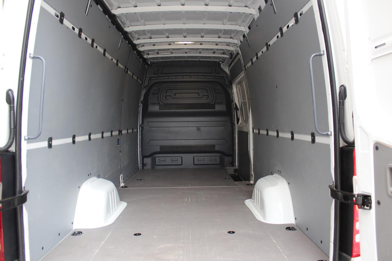 2018 Mercedes-Benz Sprinter Cargo Van 170" FULL SIZE - "3.0L DIESEL" - "TOW PKG" Photo