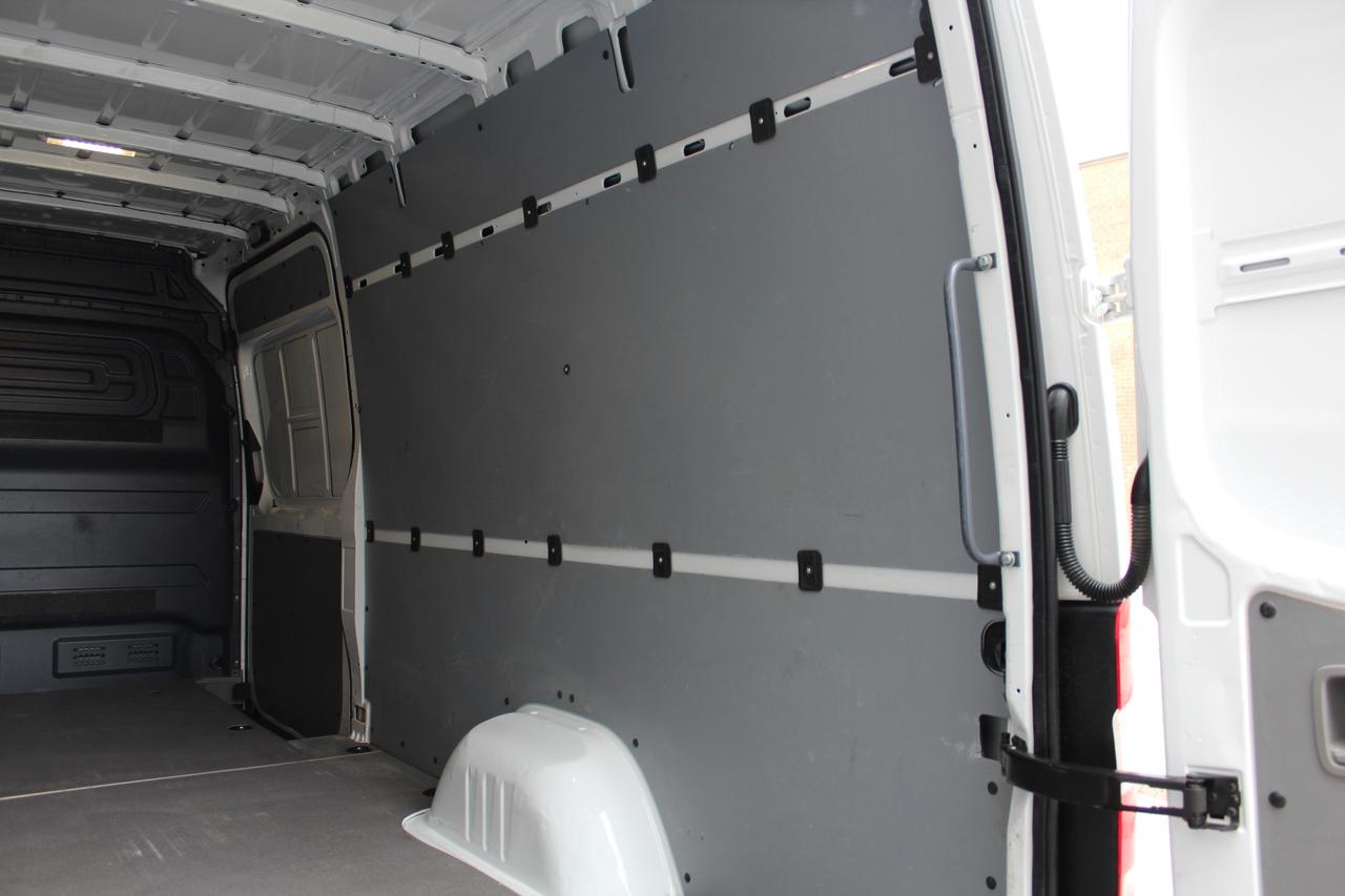 2018 Mercedes-Benz Sprinter Cargo Van 170" FULL SIZE - "3.0L DIESEL" - "TOW PKG" Photo