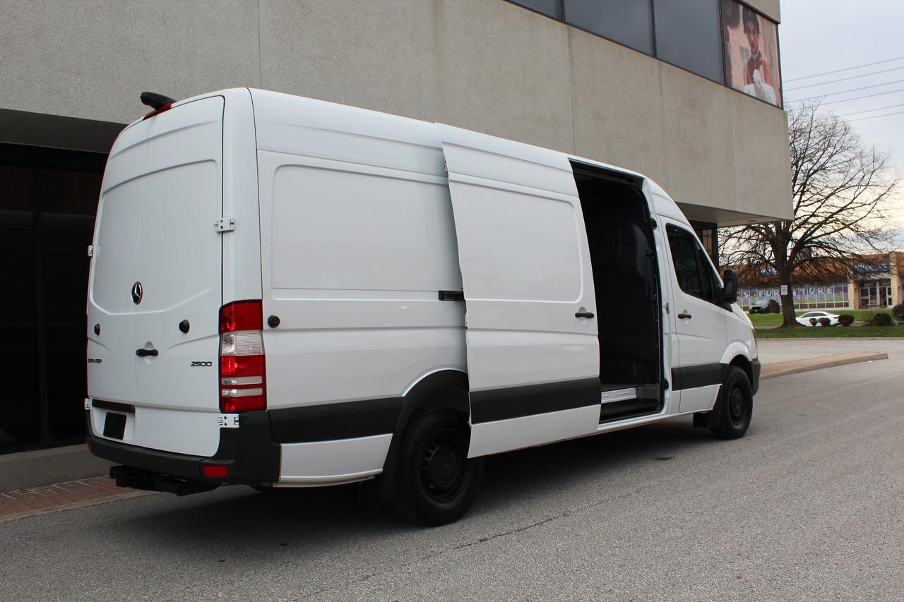 2018 Mercedes-Benz Sprinter Cargo Van 170" FULL SIZE - "3.0L DIESEL" - "TOW PKG" Photo