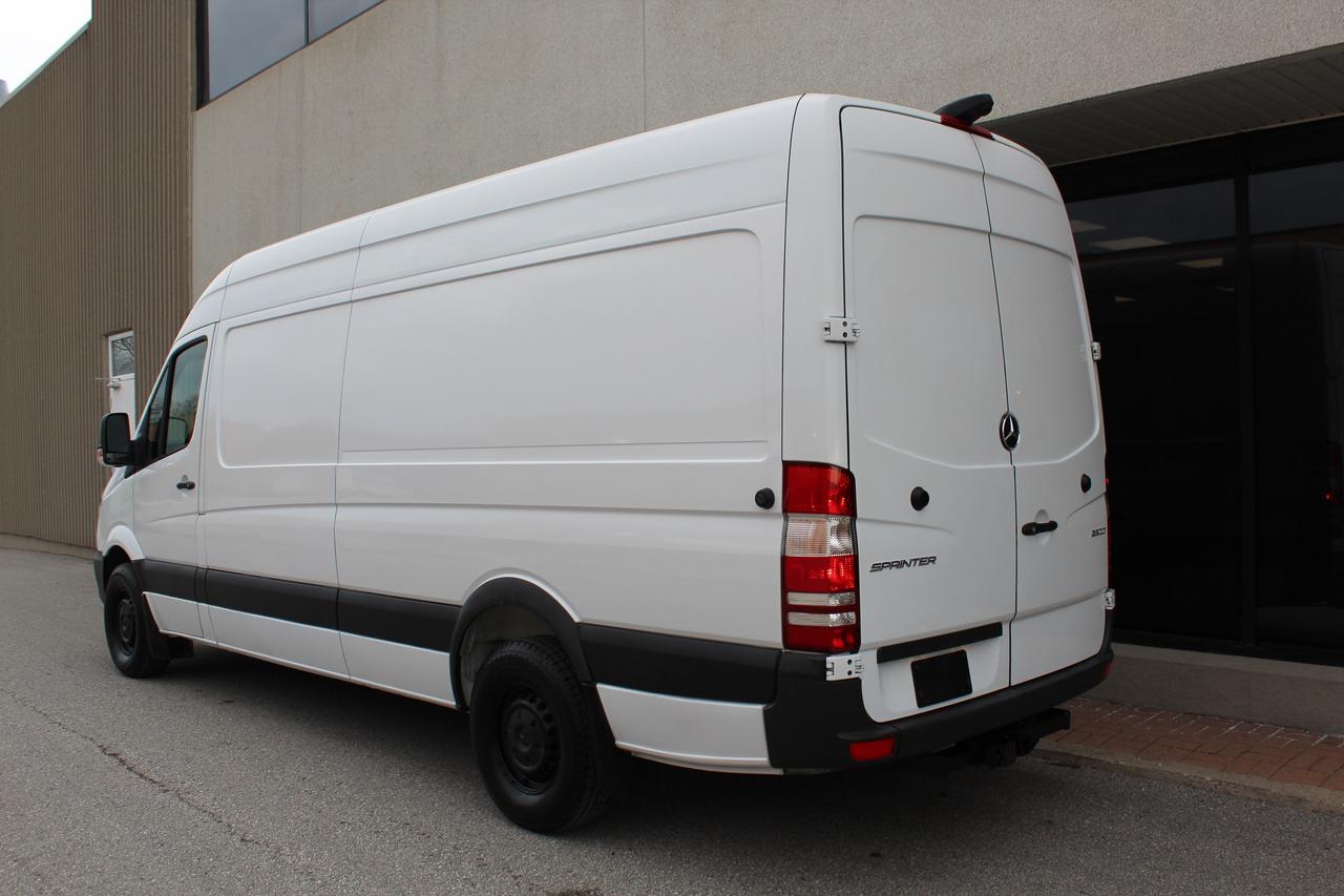 2018 Mercedes-Benz Sprinter Cargo Van 170" FULL SIZE - "3.0L DIESEL" - "TOW PKG" Photo