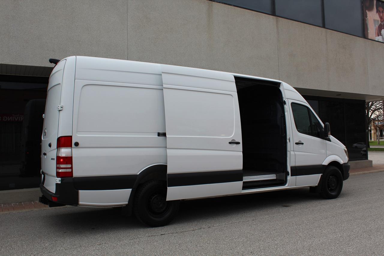 2018 Mercedes-Benz Sprinter Cargo Van 170" FULL SIZE - "3.0L DIESEL" - "TOW PKG" Photo